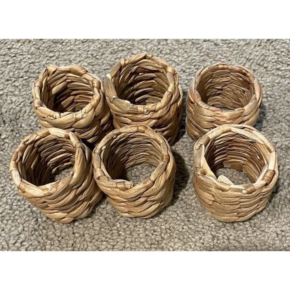 Napkin Rings Wicker Rattan Round Brown Set Of 6 - Picture 2 of 4